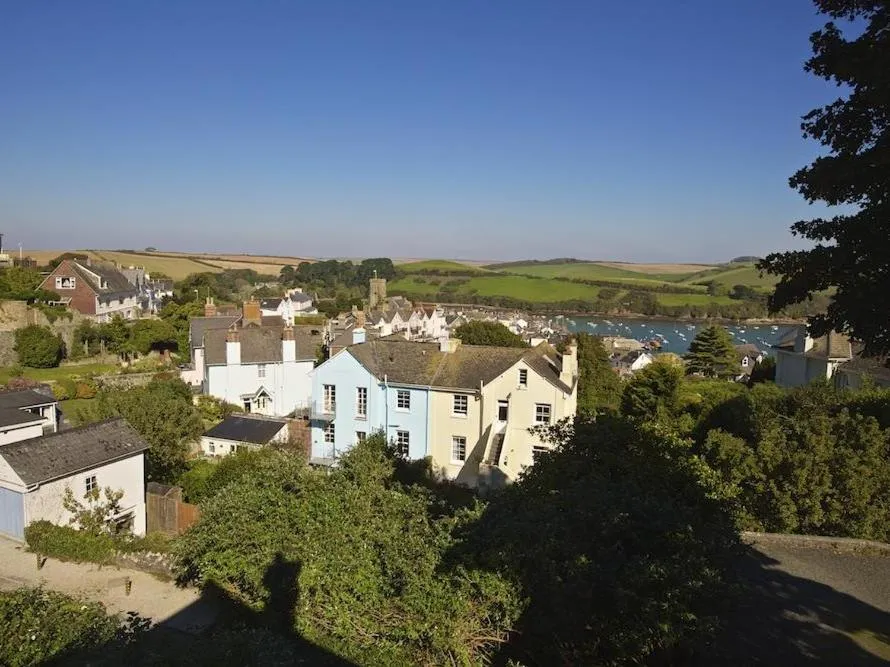 1 Combehaven - Photo 5