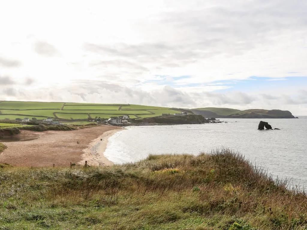 10 Thurlestone Rock - Photo 2