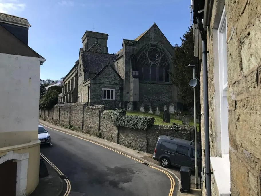 18 Church Street - Photo 4