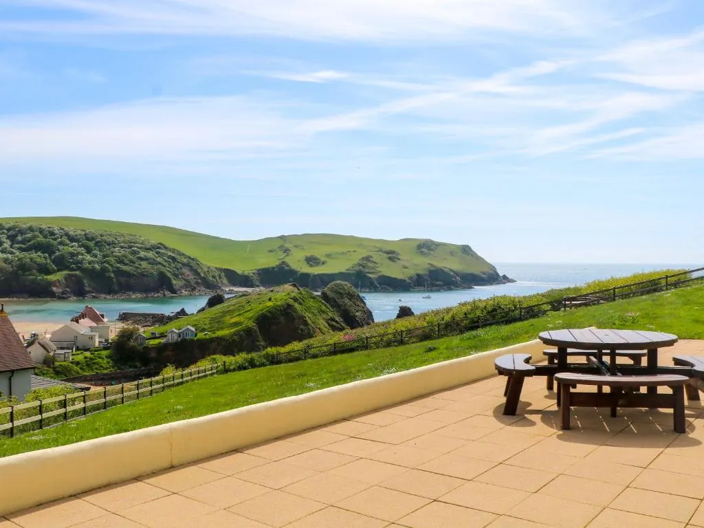 2 Sea Gardens - Photo 4