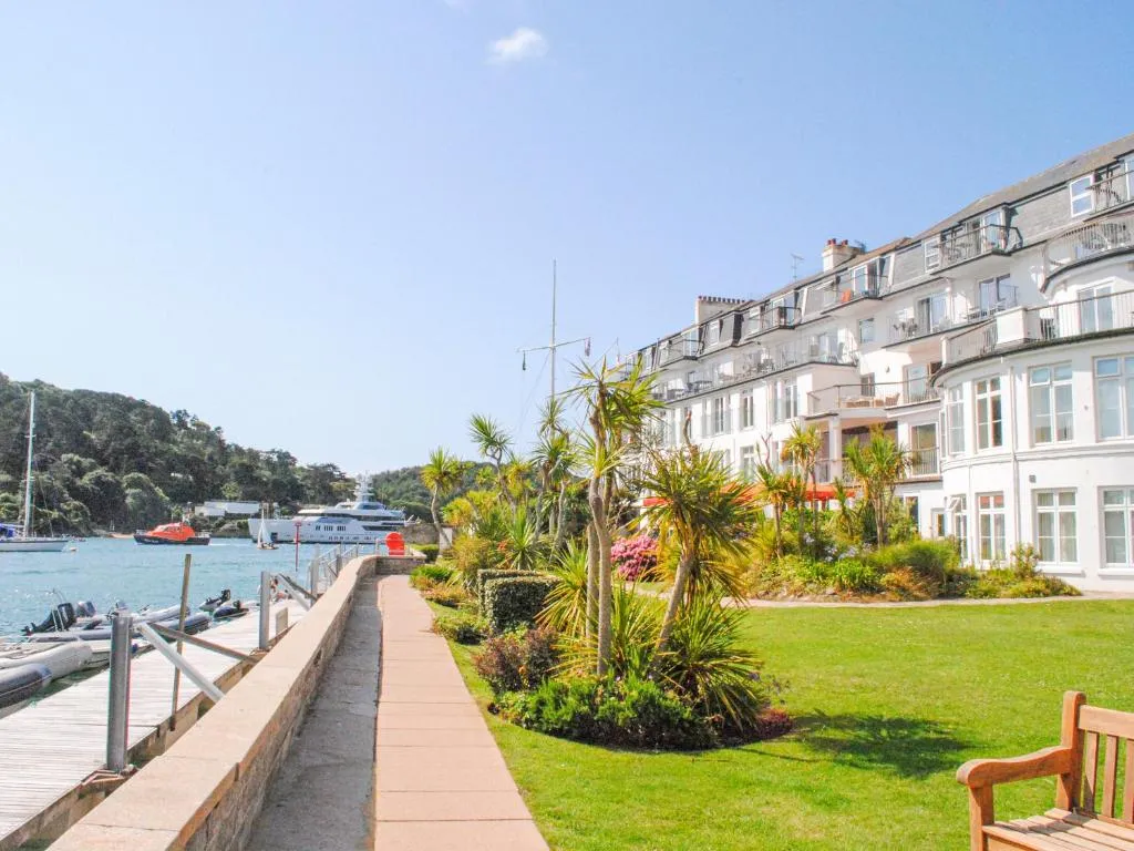 22 The Salcombe - Photo 2