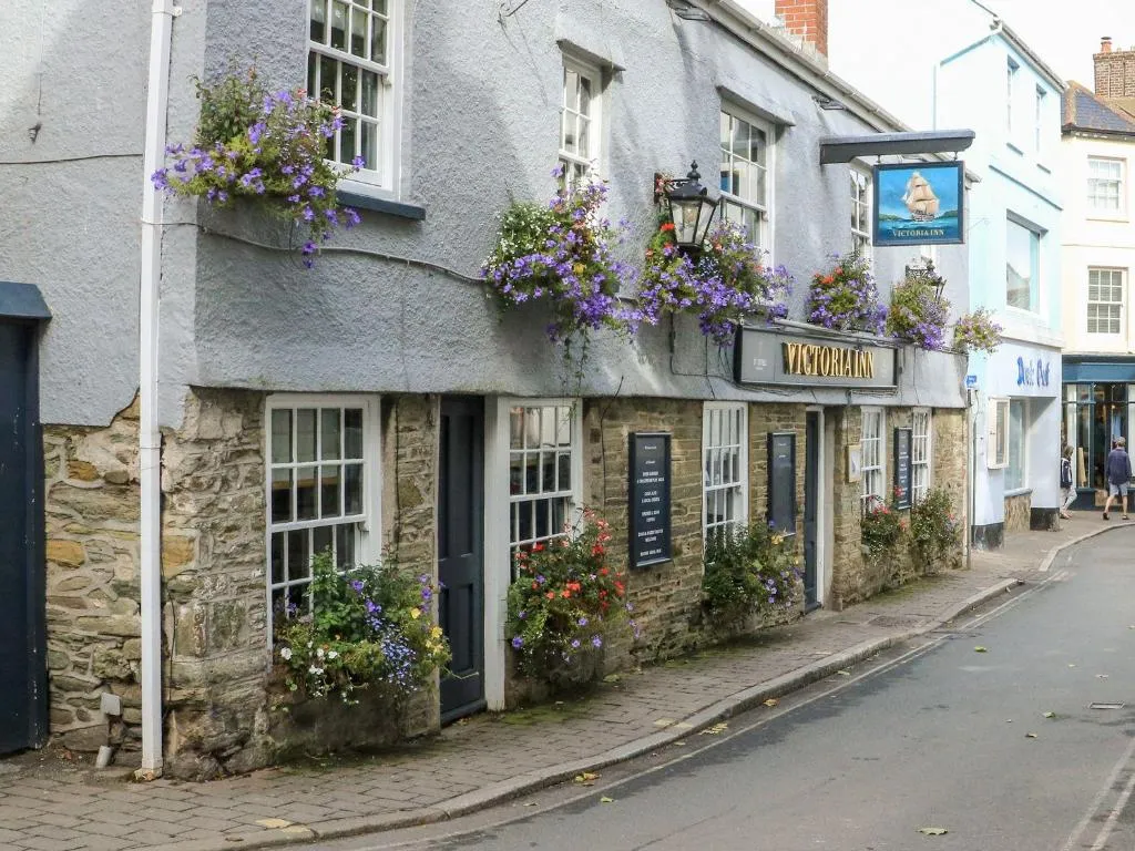 24 The Salcombe - Photo 4