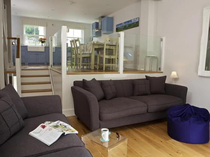 3 Eddystone Row - Photo 4