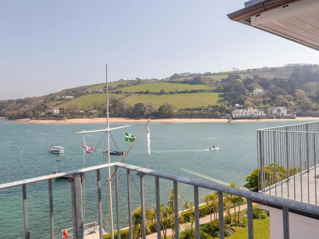 32 The Salcombe - Photo 4