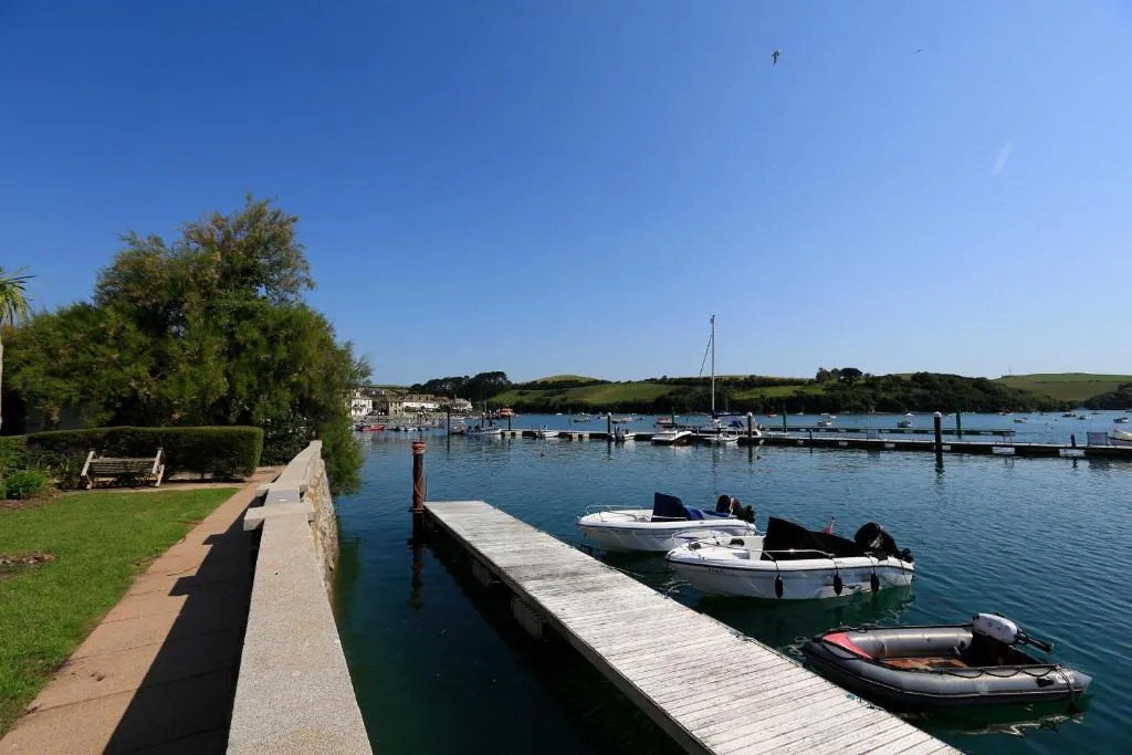 36 The Salcombe - Photo 4