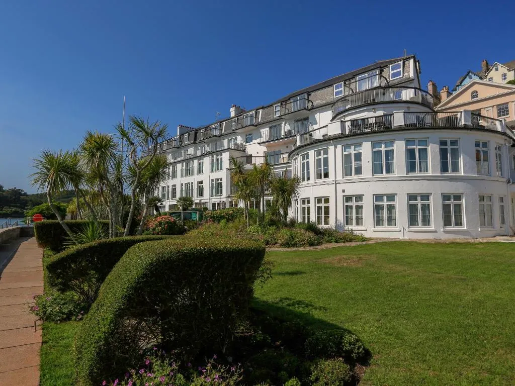 37 The Salcombe - Photo 3