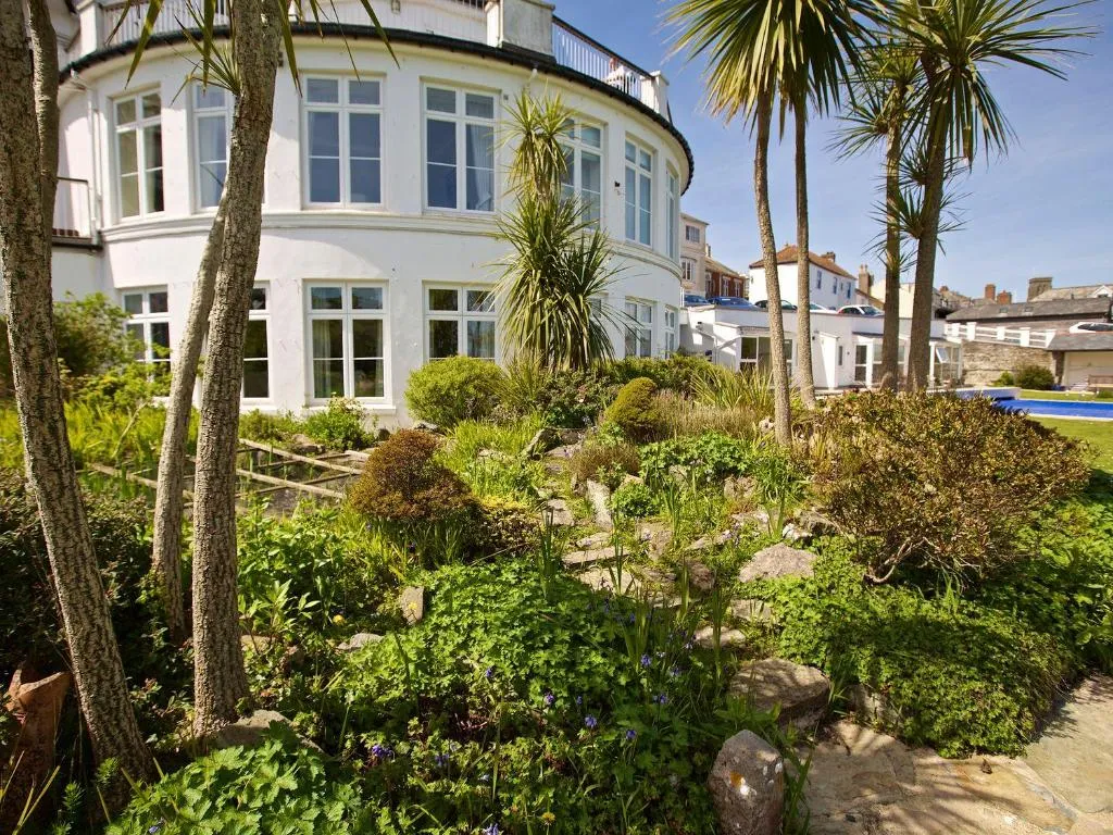 4 The Salcombe - Photo 3
