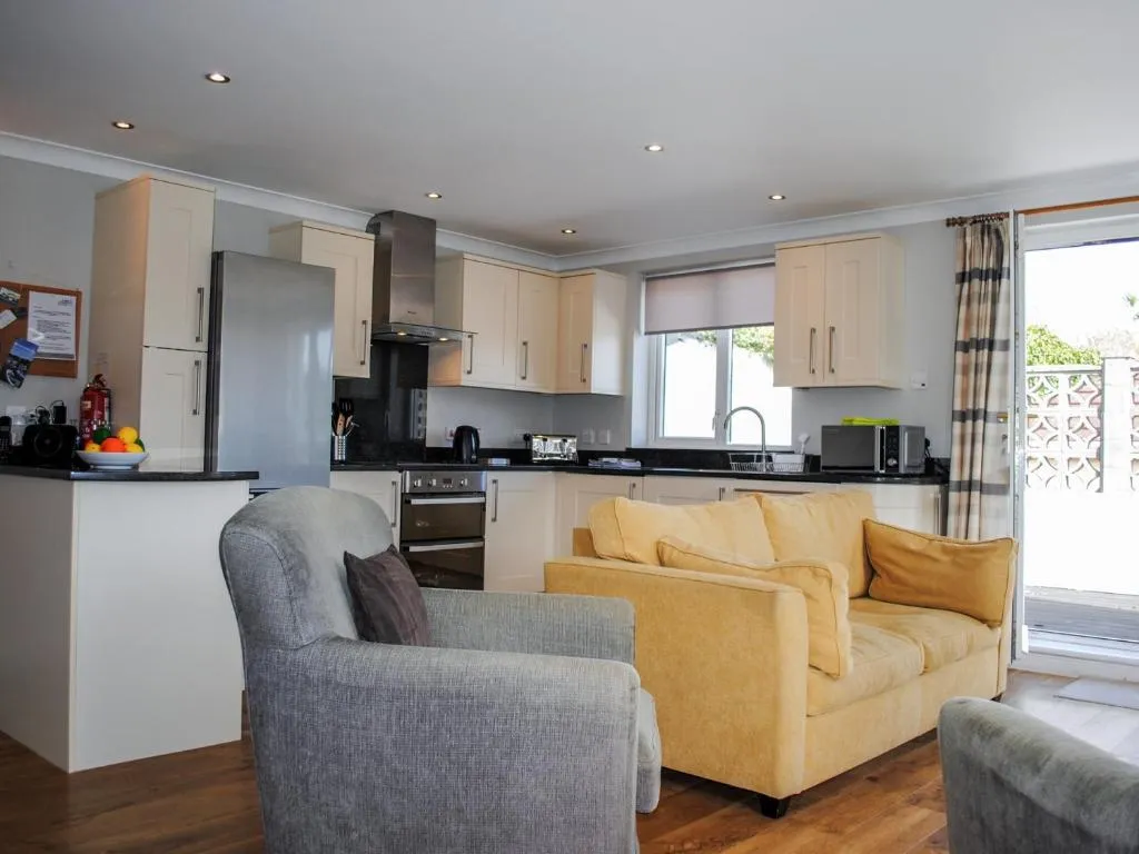4 West Park Mews - Photo 3