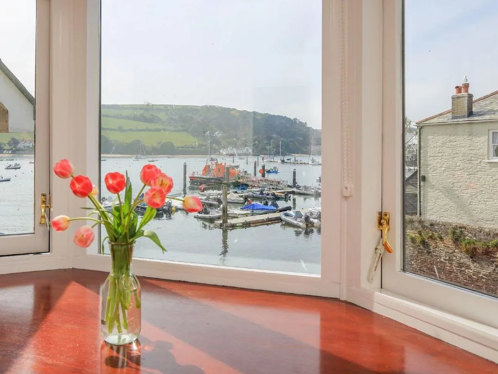 7 Island Quay - Photo 5