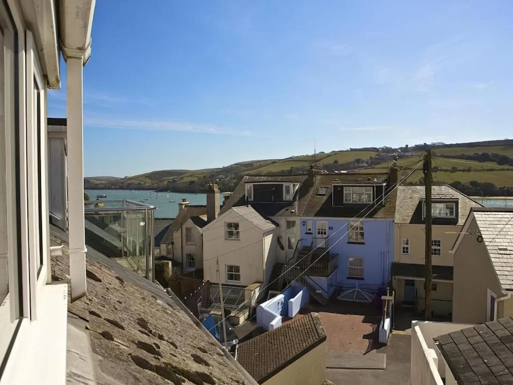 8 Church Street - Photo 3