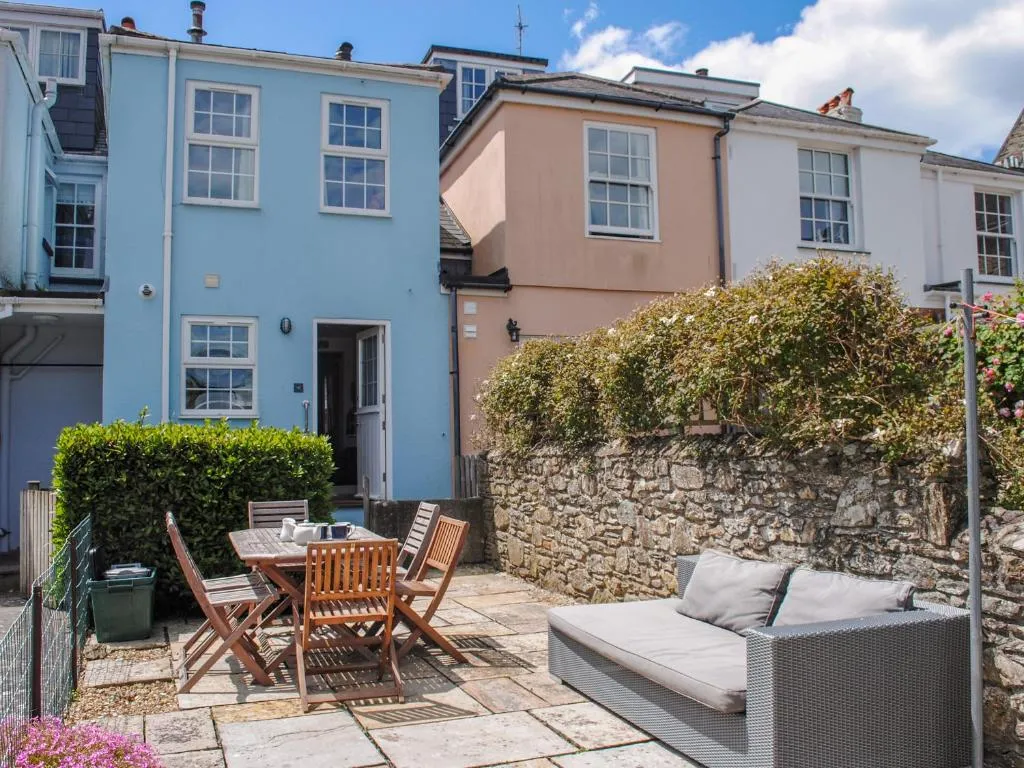 Bumblebee Cottage - Photo 3