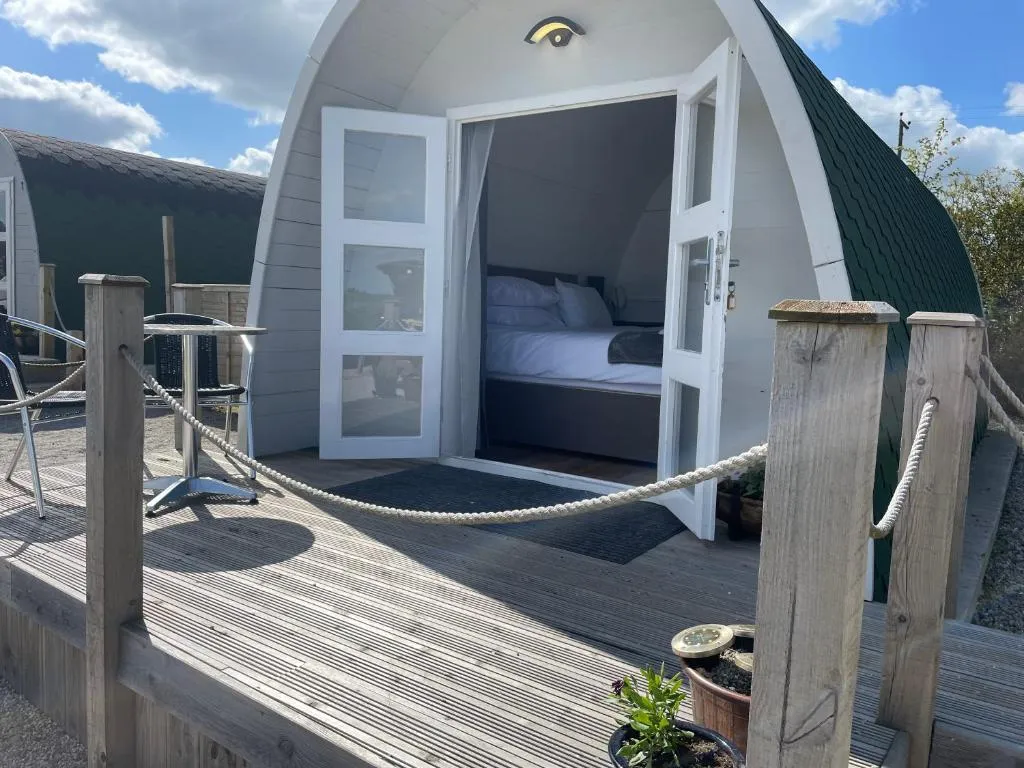 Cosy Glamping Pod with Ensuite WC Near Kingsbridge & Salcombe - Photo 3