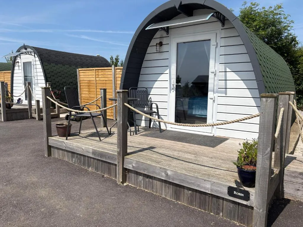 Cosy Glamping Pod with Ensuite WC Near Kingsbridge & Salcombe - Photo 4