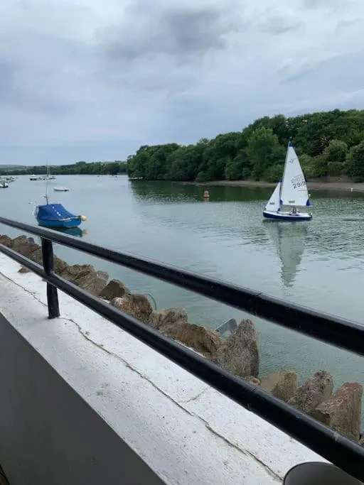 Crabshell Quay waterfront living in Kingsbridge - Photo 2