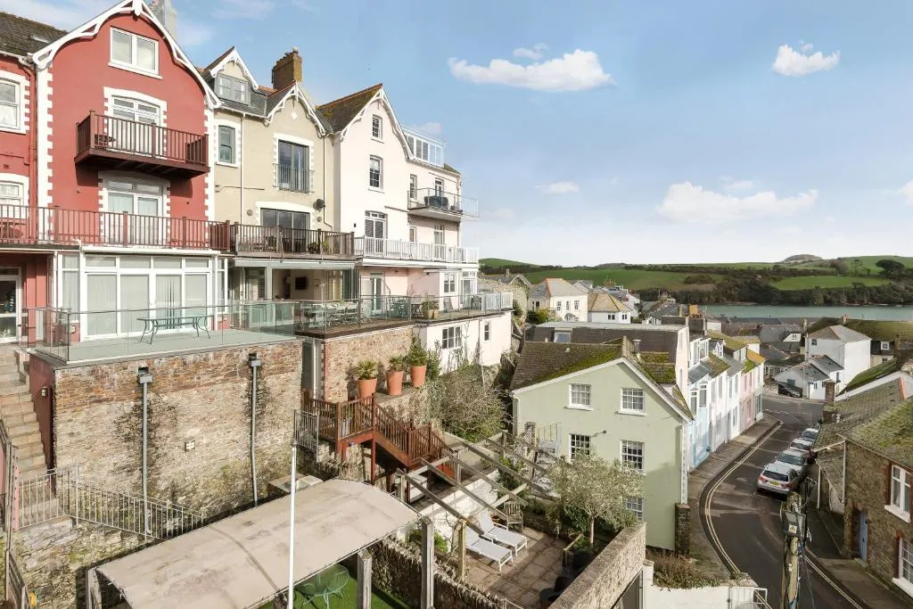 Dorset House, Salcombe, with Free Parking - Photo 3