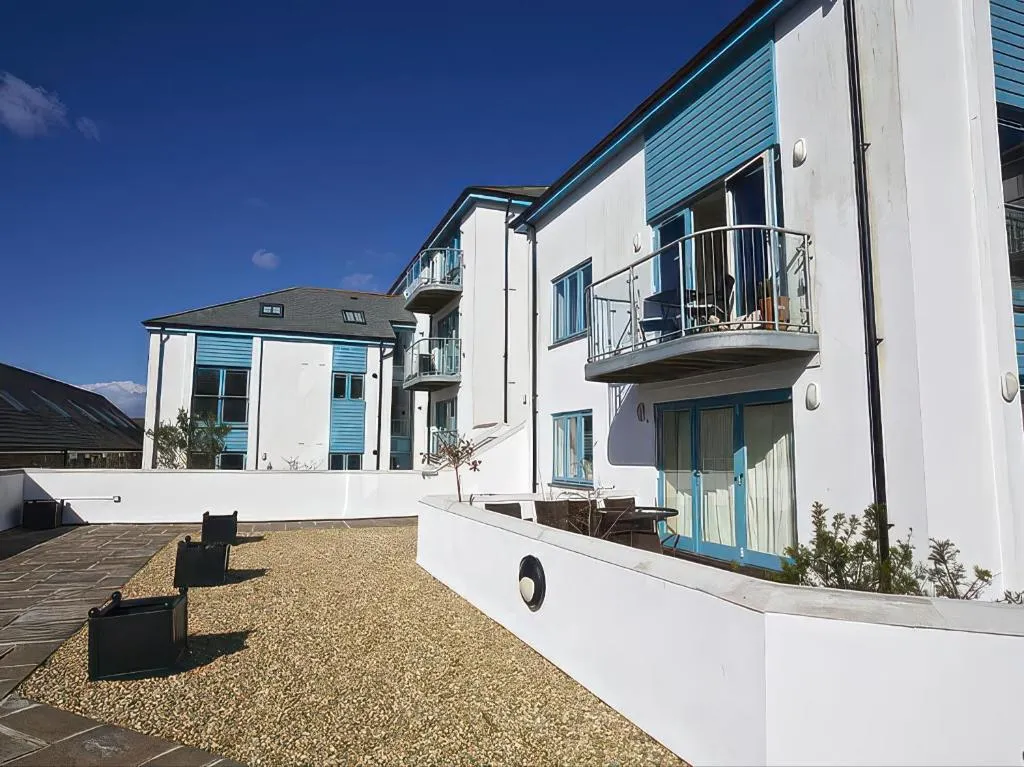 Estuary View - Photo 2