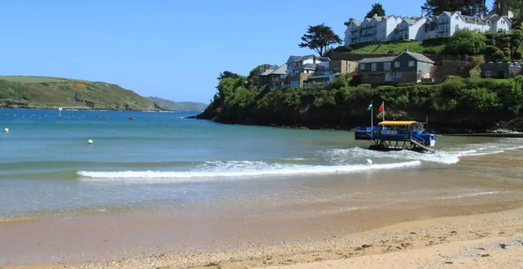 Jack's Stay, stylish apartment, Salcombe, parking - Photo 3