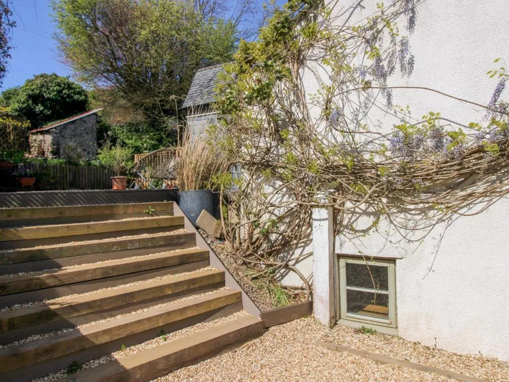 Park Cottage - Photo 3
