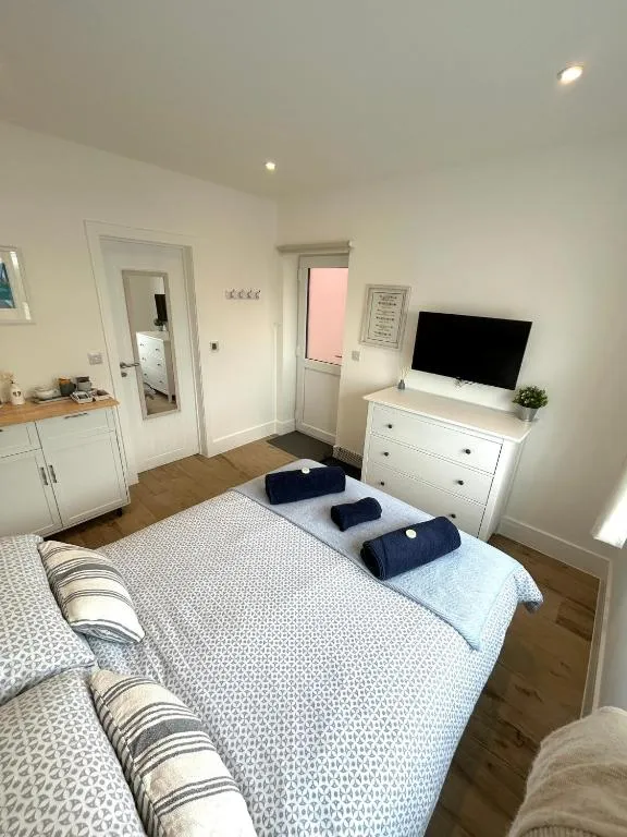 Salcombe Bolthole Room - Photo 4