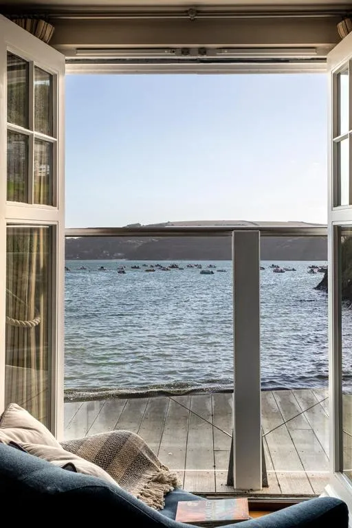 South Sands Hotel - Photo 4