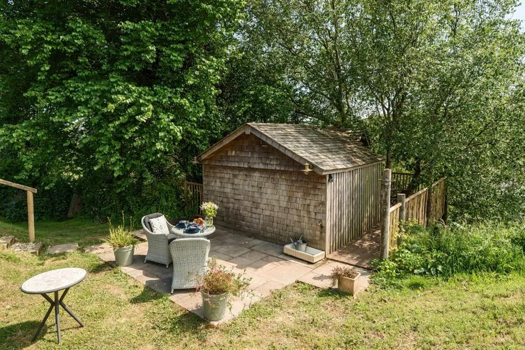 The Treehouse at Salcombe Farm - Photo 2
